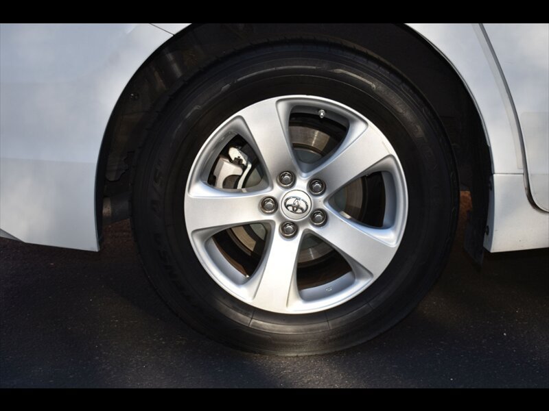 Used 2017 Toyota Sienna LE FWD image 37