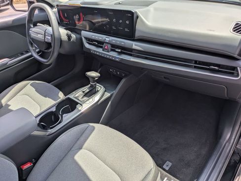 Used 2025 Kia K4 FWD image 29