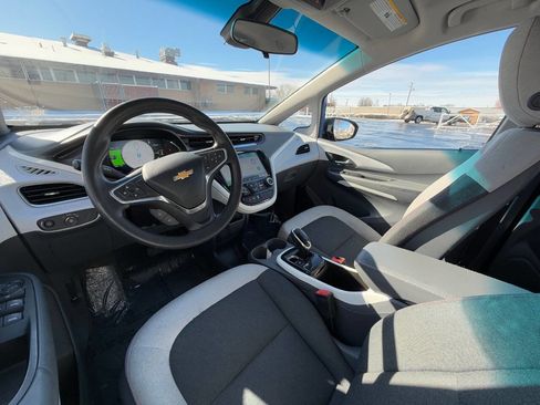 Used 2017 Chevrolet Bolt LT image 9