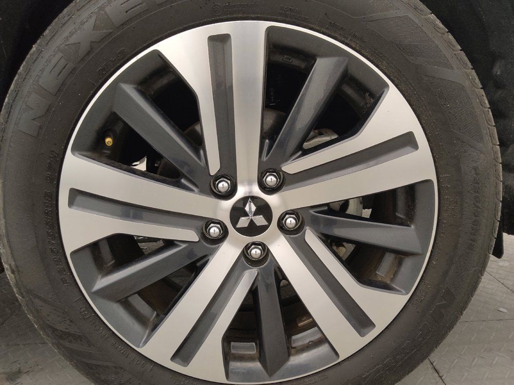 Used 2025 Mitsubishi Outlander Sport AWD image 31