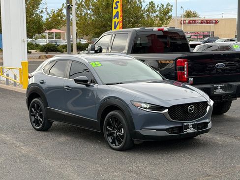Used 2025 MAZDA CX-30 AWD 2.5 S w/ Preferred Package image 4