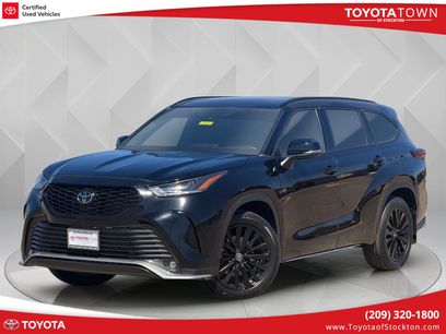 Certified 2024 Toyota Highlander XSE