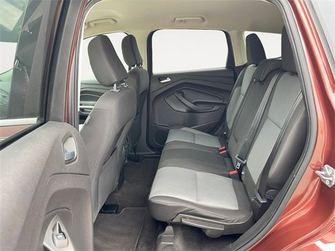 Used 2018 Ford Escape SE image 13