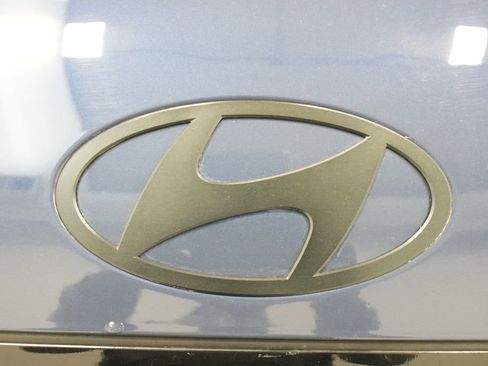 Used 2025 Hyundai Santa Fe Calligraphy image 12