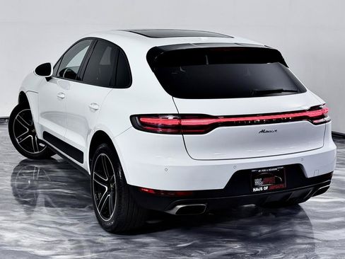 Used 2021 Porsche Macan w/ Premium Package AWD/4WD image 12