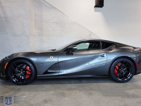 Used 2020 Ferrari 812 Superfast image 2