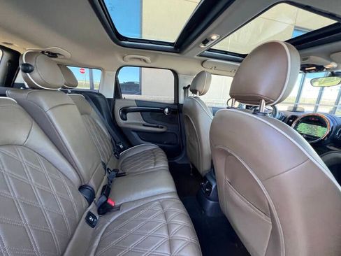 Used 2018 MINI Cooper Countryman FWD image 12