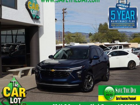 Used 2024 Chevrolet Trax LT w/ Driver Confidence Package image 1