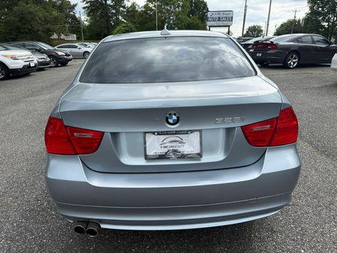 Used 2011 BMW 328i Sedan RWD image 4