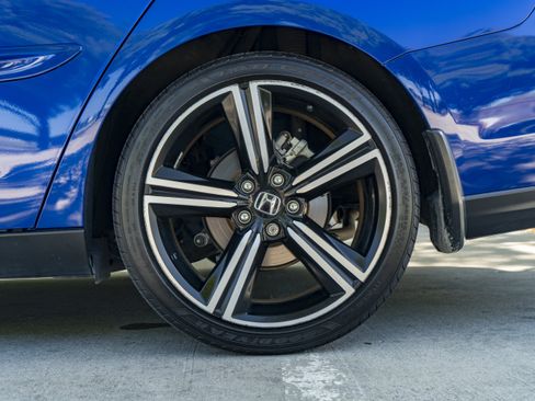 Used 2023 Honda Accord Sport image 15