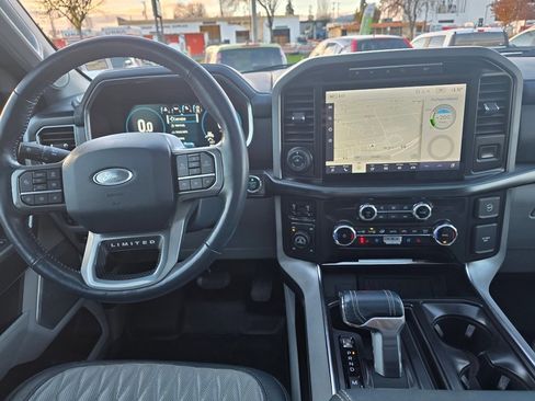 Used 2023 Ford F150 Limited image 12