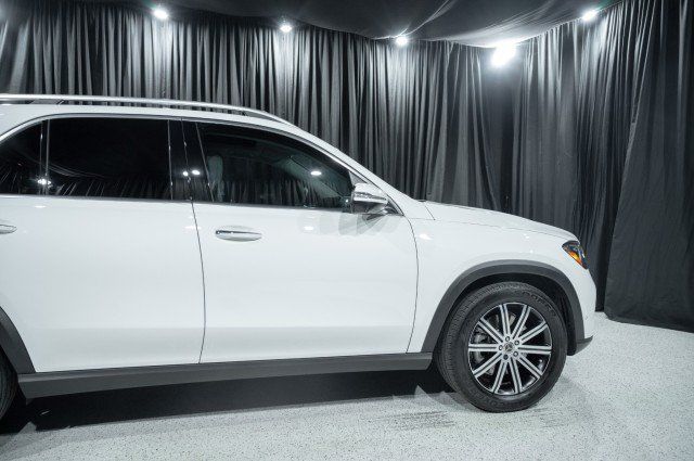 Used 2024 Mercedes-Benz GLE 450 4MATIC image 4