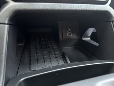 New 2025 Ford Ranger XLT w/ Equipment Group 301A High image 31