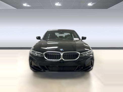 Used 2026 BMW 330i Sedan w/ Convenience Package RWD image 4