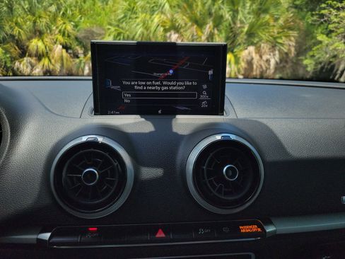 Used 2018 Audi A3 2.0T Premium FWD image 21