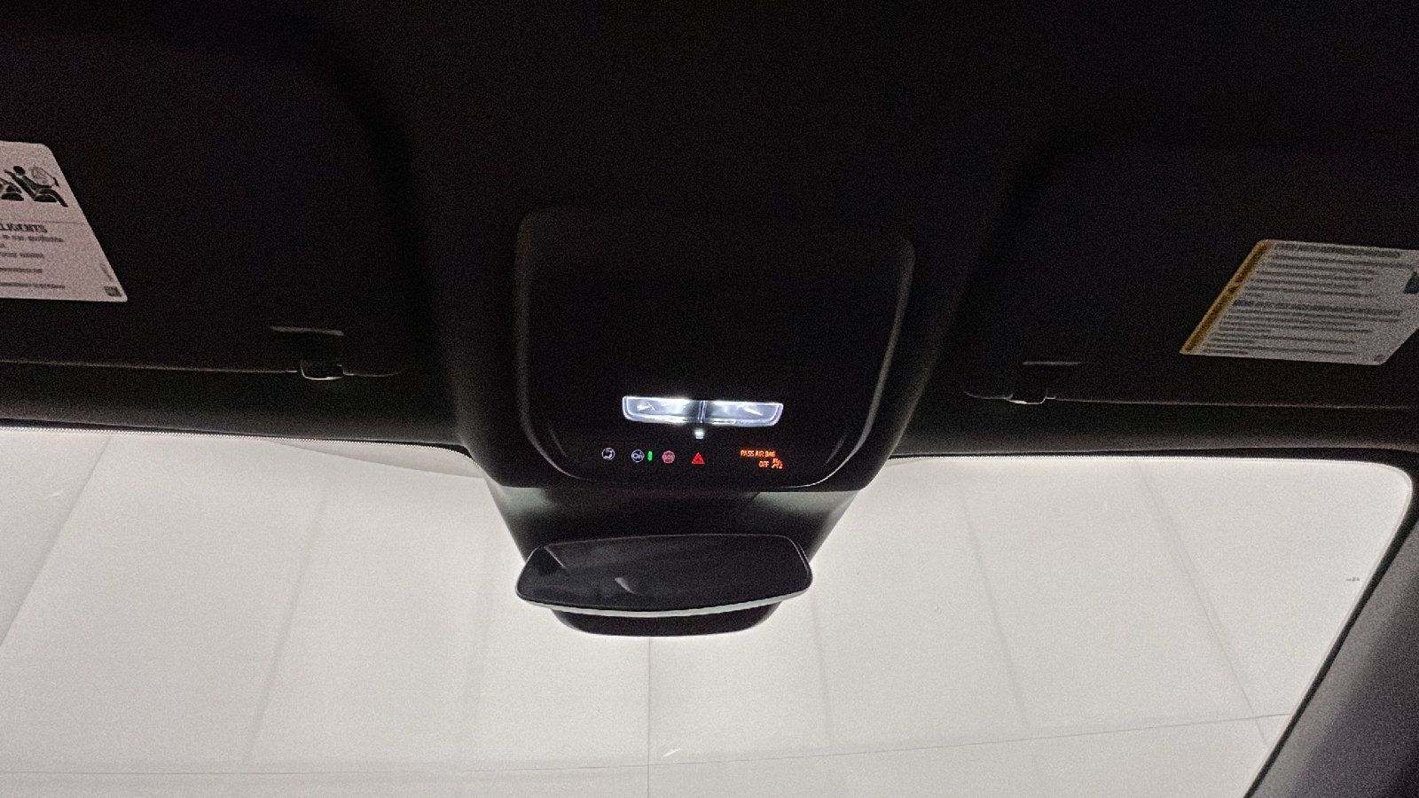 Used 2024 Chevrolet Blazer EV LT AWD/4WD image 31