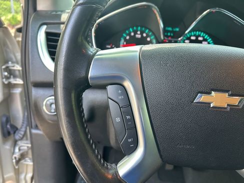 Used 2015 Chevrolet Traverse LT AWD/4WD image 23
