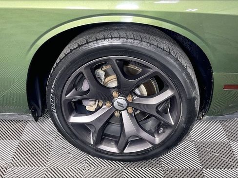 Used 2018 Dodge Challenger SXT Plus RWD image 12