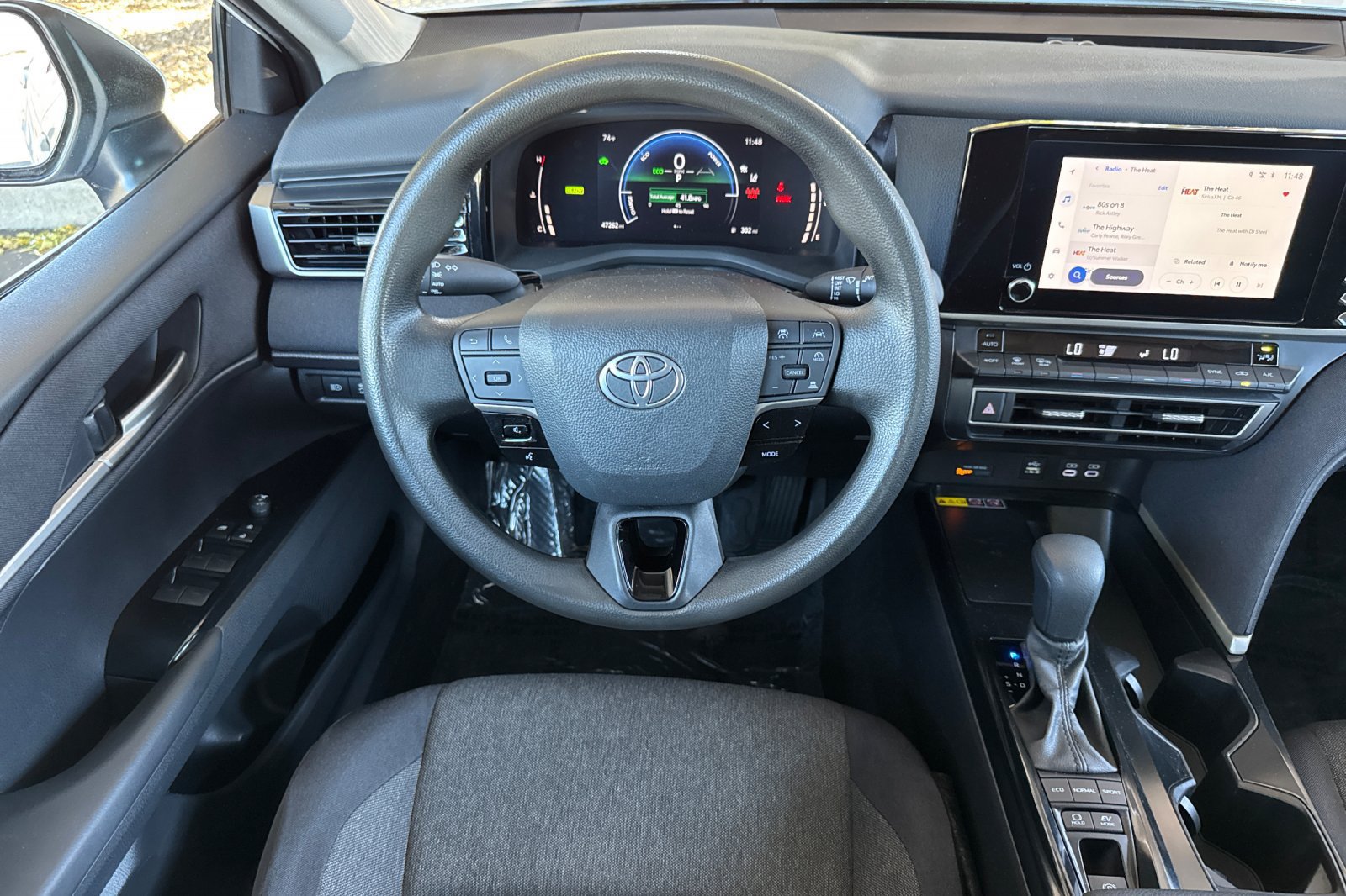 Certified 2025 Toyota Camry LE FWD image 18