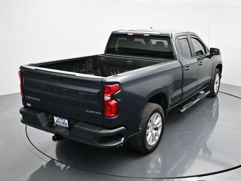 Certified 2021 Chevrolet Silverado 1500 Custom image 30