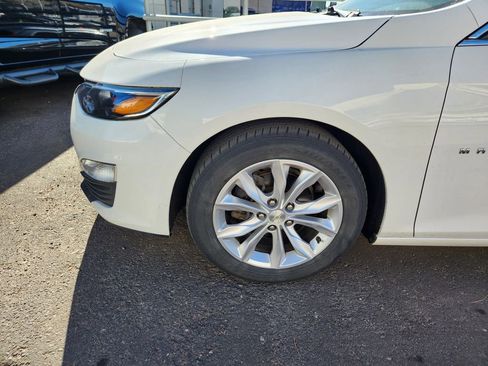 Used 2019 Chevrolet Malibu LT image 19
