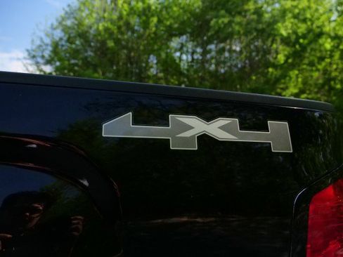 Used 2015 GMC Sierra 1500 SLT w/ SLT Crew Cab Value Package image 27