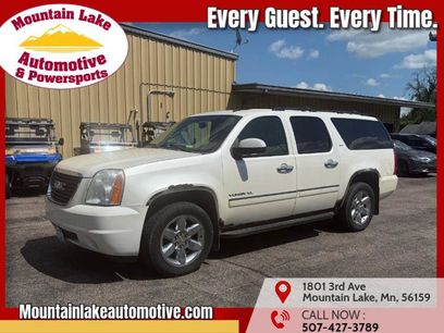 Used 2011 GMC Yukon XL SLT