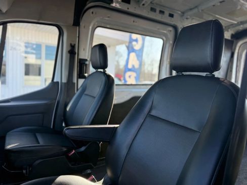 Used 2023 Ford Transit 250 Medium Roof w/ Load Area Protection Package RWD image 15