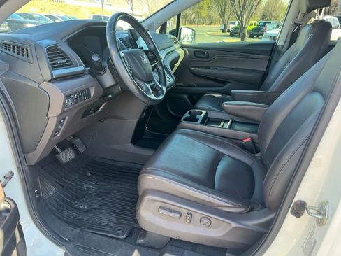 Used 2019 Honda Odyssey EX-L image 24