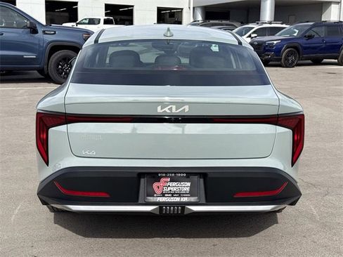 New 2026 Kia K4 LXS image 4