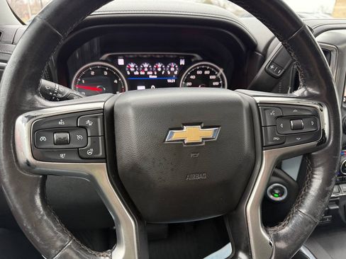 Used 2020 Chevrolet Silverado 2500 LTZ w/ LTZ Premium Package AWD/4WD image 15