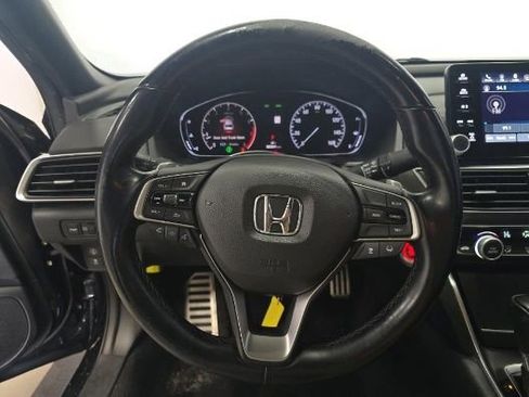 Used 2019 Honda Accord Sport image 6