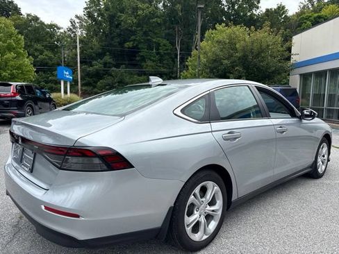 Used 2025 Honda Accord LX image 7