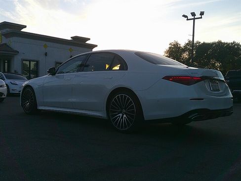 Used 2023 Mercedes-Benz S 580 4MATIC Sedan image 6