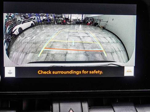 Used 2024 Toyota RAV4 XLE image 28