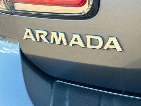 Used 2020 Nissan Armada SL image 39