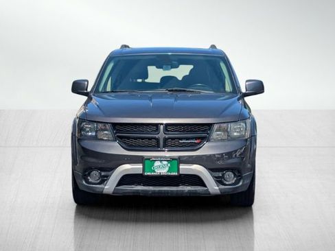 Used 2020 Dodge Journey Crossroad FWD image 2
