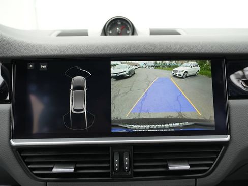 Used 2021 Porsche Cayenne AWD/4WD image 57