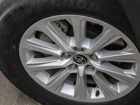 Certified 2024 Toyota Grand Highlander AWD Hybrid image 10