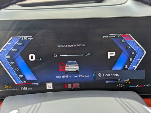 Used 2024 BMW ALPINA XB7 AWD/4WD image 36