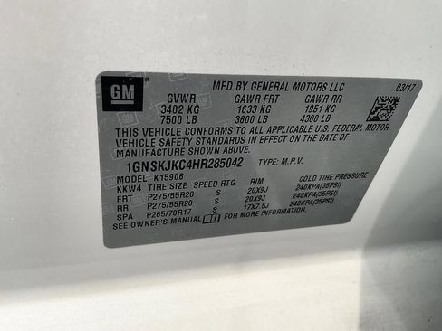 Used 2017 Chevrolet Suburban Premier AWD/4WD image 39