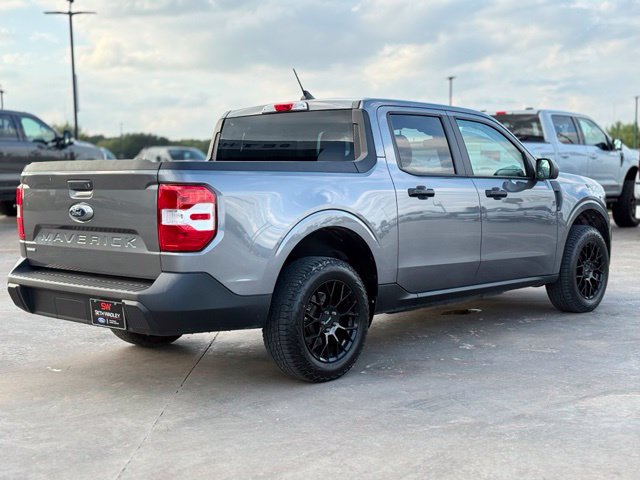 Used 2022 Ford Maverick XL FWD image 5