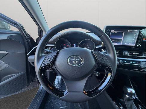 Used 2021 Toyota C-HR Limited image 20