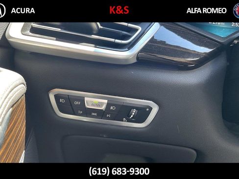 Used 2021 BMW X5 sDrive40i w/ M Sport Package RWD image 9