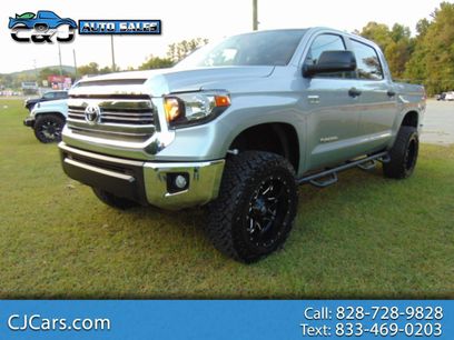 Used 2016 Toyota Tundra SR5 w/ SR5 Upgrade Package