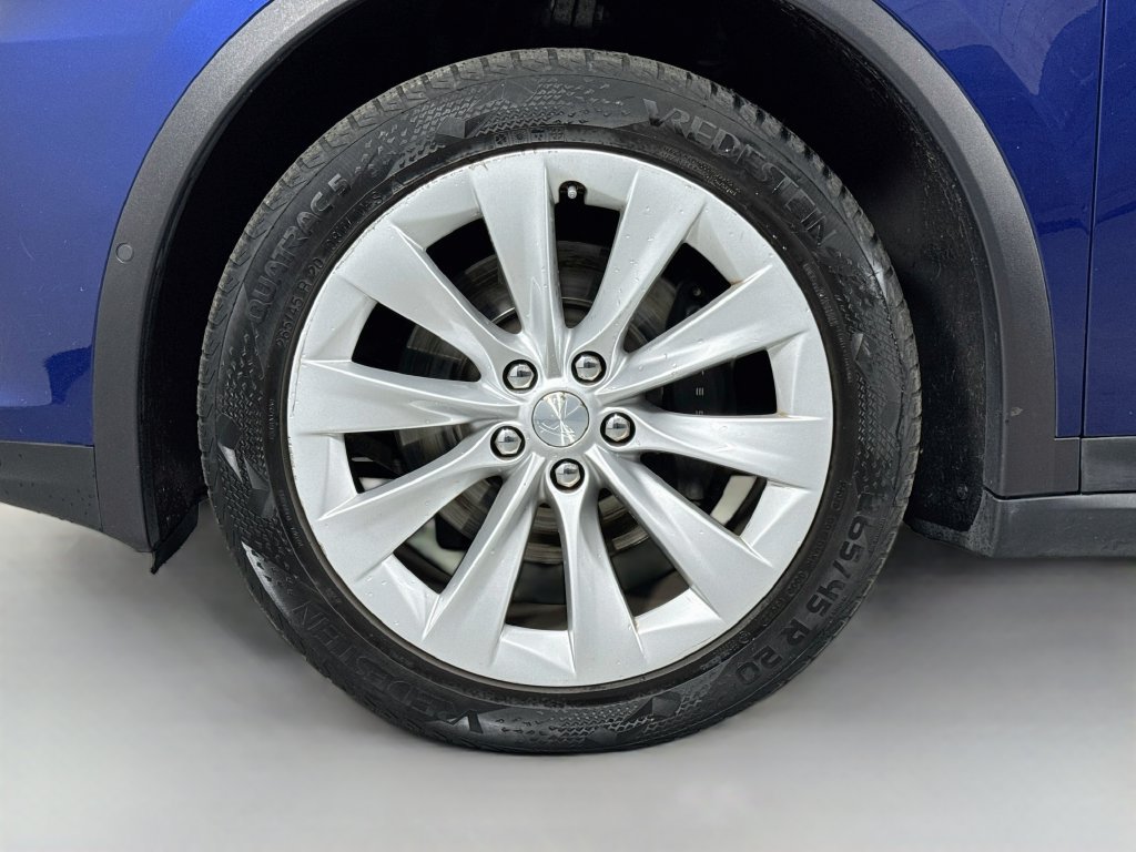 Used 2016 Tesla Model X 90D AWD/4WD image 11