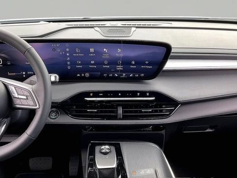 New 2026 Buick Enclave Preferred w/ Power Package AWD/4WD image 8