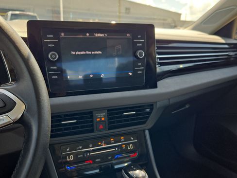 Used 2025 Volkswagen Jetta SE FWD image 24