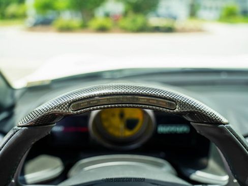 Used 2019 Ferrari 812 Superfast image 29