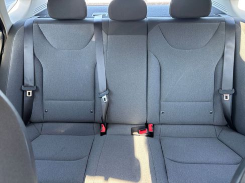 Used 2025 Kia K4 FWD image 37